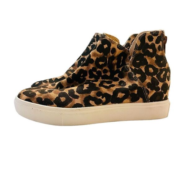 Steve Madden Claud Leopard Cheetah Print High Top Sneakers - Picture 2 of 5